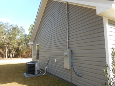 74 Crawford Ave, Crawfordville, FL 32327 - photo 4