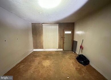 972 N Franklintown Rd, Baltimore, MD 21216 - photo 3