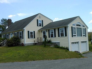 1028 Snake Hill Rd, North Scituate, RI 02857 - photo 3