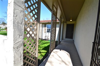 1086 Slade Ave, Columbus, OH 43235 - photo 2