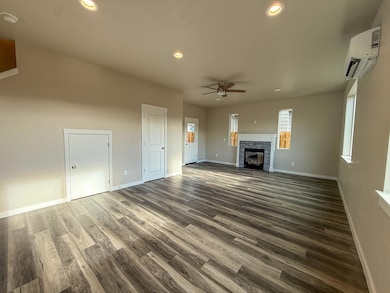 624 NE Court St, Prineville, OR 97754 - photo 5