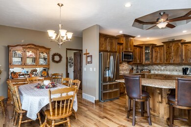 561 E Katella-15