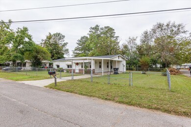 06-P1247348