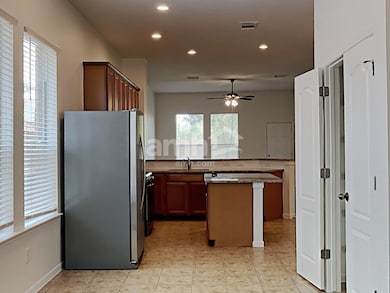 2938 Smokey Forest Ln, Spring, TX 77386 - photo 4