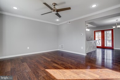 668 Queensgate Rd, Baltimore, MD 21229 - photo 6