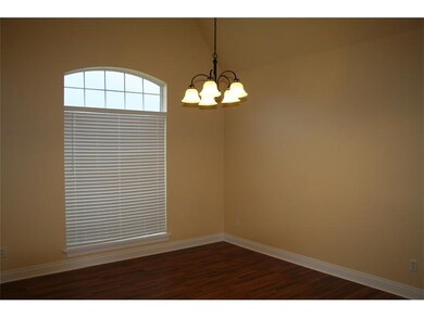 Dining Room. Formal Dining, 12  ceilings