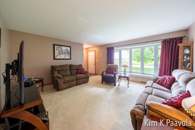 10595 S Division Ave, Wayland, MI 49348-