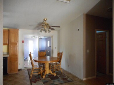 81 Jasper Ln, Dayton, NV 89403 - photo 3
