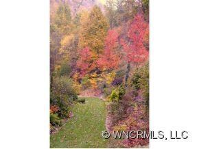 GARDEN TRAIL IN FALL
