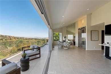 1680 Summitridge Dr, Beverly Hills, CA 90210 - photo 2