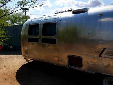 OLD AIRSTREAM TRAILER INCLUDED