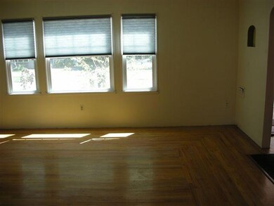 2227 Orchard Ave, Klamath Falls, OR 97601 - photo 4