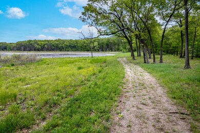 16_e evanston lot-14