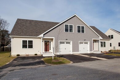 637 Gifford St unit 15A, Falmouth, MA 02540 - photo 3