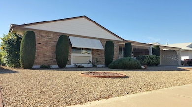 9933 W Tarrytown Ave, Sun City, AZ 85351 - photo 2