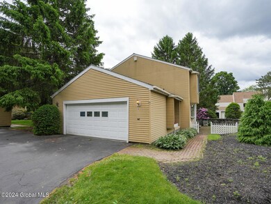 10 Loudonwood E, Albany, NY 12211 - photo 7