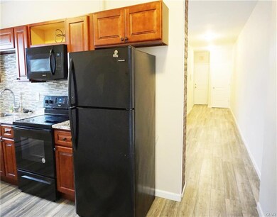 152 E Hamilton St unit D, Allentown, PA 18109 - photo 4