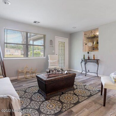 6856 Tom Thumb Dr, Jacksonville, FL 32210 - photo 6