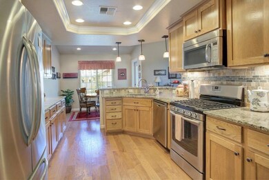 948 SW Harvest Dr, Grants Pass, OR 97527 - photo 6