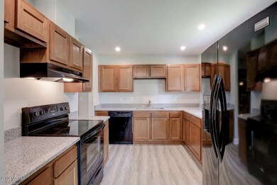 726 N College Kitchen 3