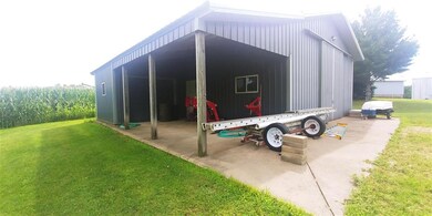 6708 Dogtail Rd, Potosi, WI 53820 - photo 6