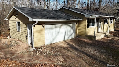 9300 Bath Rd, Laingsburg, MI 48848 - photo 7