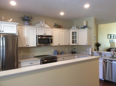 90 Leisure Green Dr, Mashpee, MA 02649 - photo 2