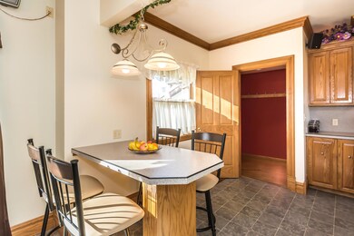 901 N Main St Crookston MN-large-005-9-E