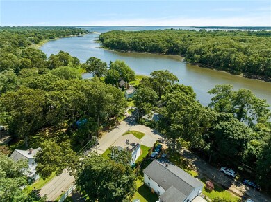 225 Haswill St, Warwick, RI 02889 - photo 2