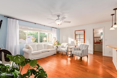 244 E Concorda Dr, Tempe, AZ 85282 - photo 6