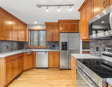 60 Glen St, Westborough, MA 01581 - photo 7