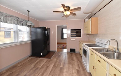 2843 Eisenhower Dr, Racine, WI 53405 - photo 7