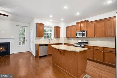 23230 Roberts Tavern Dr, Clarksburg, MD 20871 - photo 5