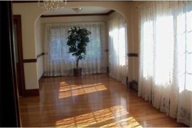 33 Chesterfield Rd, West Newton, MA 02465 - photo 7