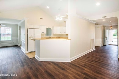 4516 Brittany Hills Way unit 6, Knoxville, TN 37938 - photo 4