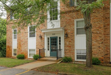 723 Whitcomb St F-102