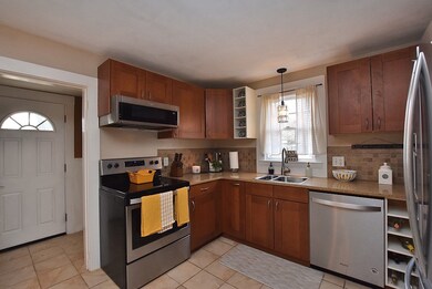 328 Snake Hill Rd, North Scituate, RI 02857 - photo 4