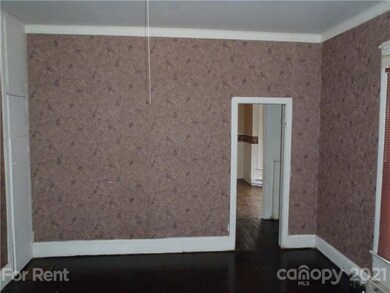 519 S Meeting St, Statesville, NC 28677 - photo 3