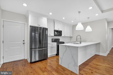 1420 E Susquehanna Ave unit C, Philadelphia, PA 19125 - photo 3