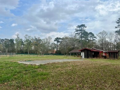 18954 Moorhead Rd, Conroe, TX 77302 - photo 5