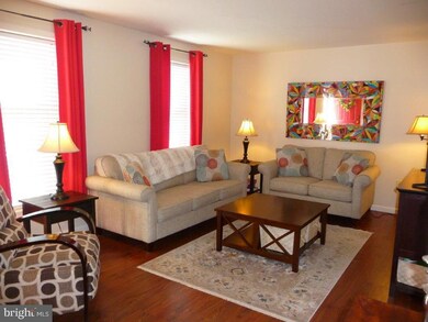 4066 Woodcrest Ln, Columbia, PA 17512 - photo 7