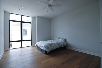 820 Wakefield Dr unit B, Houston, TX 77018 - photo 5