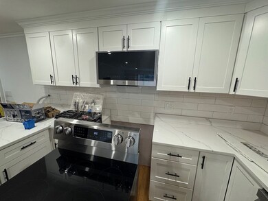 197 Kent St unit 34, Brookline, MA 02446 - photo 2