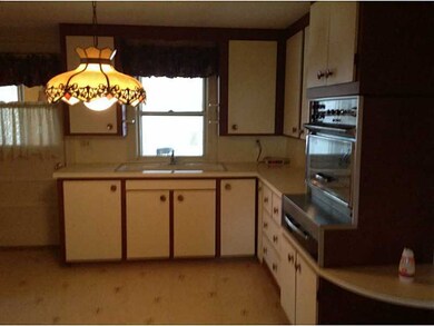 22 Celestia Ave, Cranston, RI 02920 - photo 7