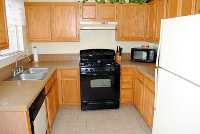 8105 Stonecreek (6)
