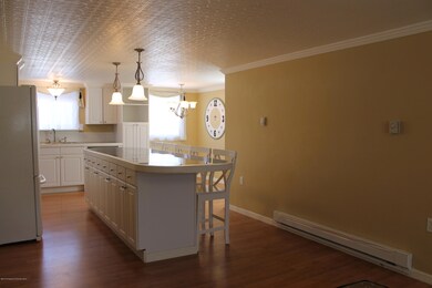 127 Vaughn St, Olyphant, PA 18447 - photo 4