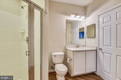 2931 Deer Hollow Way unit 102, Fairfax, VA 22031 - photo 7