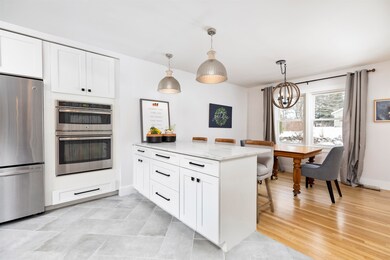 60 Charles St, White River Junction, VT 05001 - photo 6