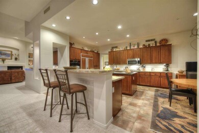 012_Kitchen