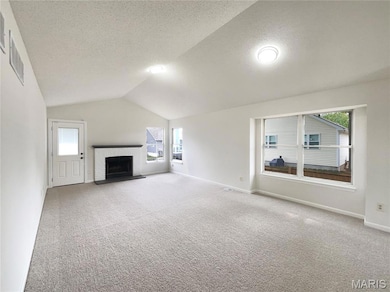 1004 Cobbler Ln, Saint Peters, MO 63303 - photo 2